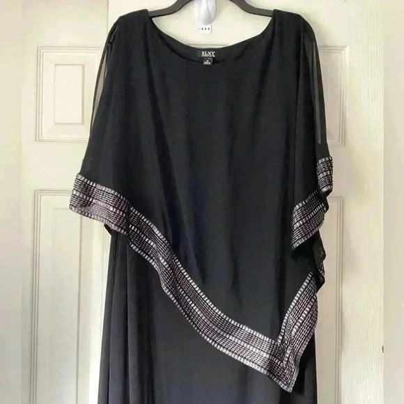 SLNY Black Overlay Style Metallic-Trim Capelet Sheath Maxi Dress16 - Picture 3 of 12